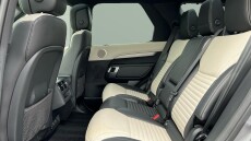 Land Rover Discovery 3.0 D300 R-Dynamic SE 5dr Auto Diesel Station Wagon